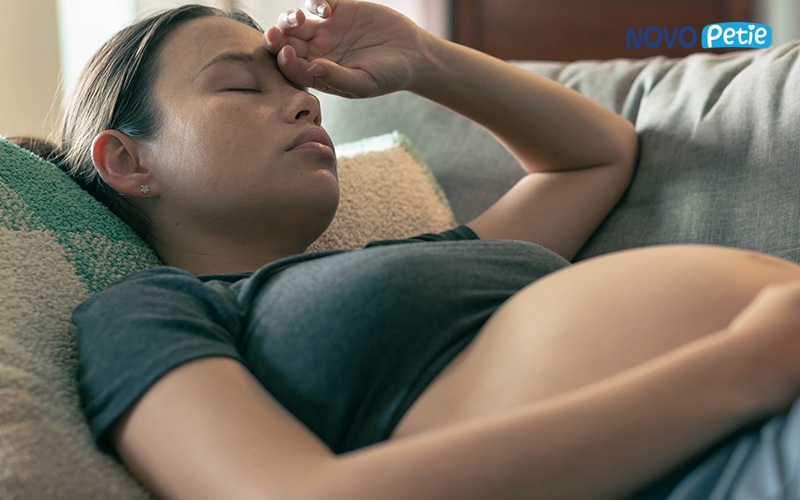 Viêm xoang có thể làm cho mẹ bầu mệt mỏi, đau đầu, khó thở